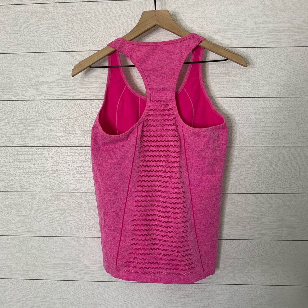 Lululemon pink swiftly tech racerback tank - Picture 5 of 8